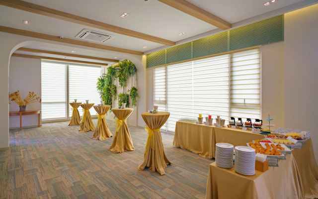 Seaesta Nha Trang Hotel Hotel