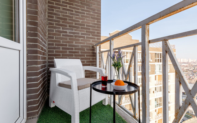 Апартаменты на улице Коммунаров 270