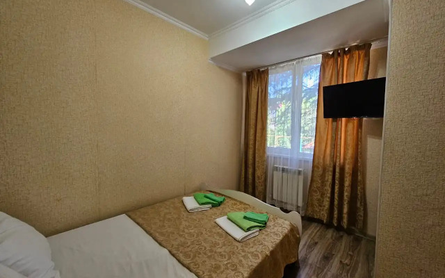 4kh Mestnye Apartments