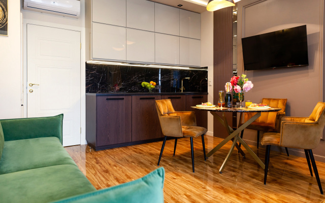 Royal Deluxe V Zhk Liner Apartments