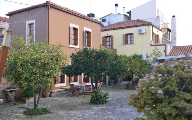 Troullos Apart-Hotel