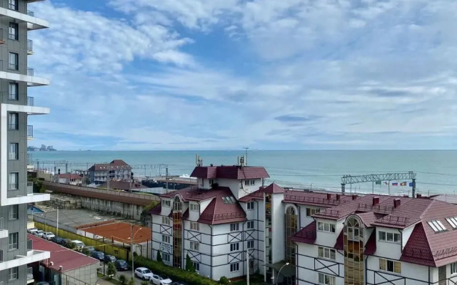 V Tikhom Rayone, Blizko K Moryu Flat