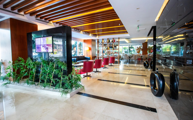 Ramada Encore by Wyndham Istanbul Kartal