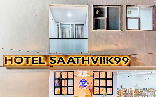 Отель Saathviik99