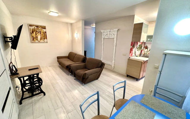 Dvukhkomnatnye Apartamenty V Tsentre Goroda Apartments