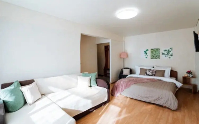 Квартира вблизи медцентров на Пр. Октября 64/1