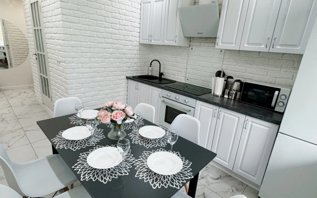 Квартира 3-х Комнатная на  Интернациональной 51