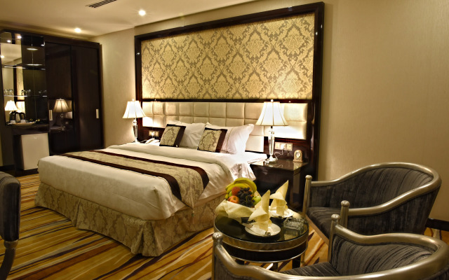 Отель Garden Plaza