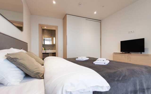 Apartico Vyidovyie S Terrasoj V Tsentre Goroda Apartments