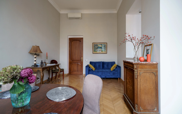 Апартаменты с видом на канал Грибоедова у Невского проспекта