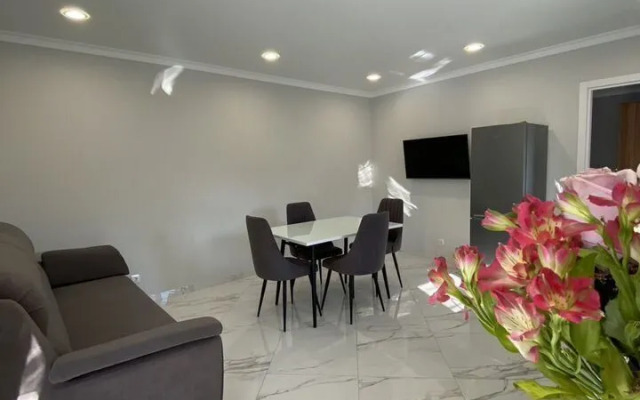 Частный дом на Титова, 45А