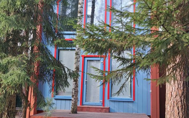 Частный дом в Заветах Ильича с розовой гостиной