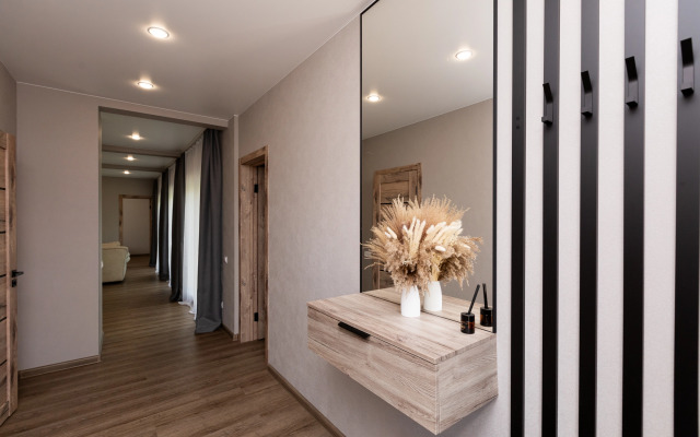 Yousinn Geolog Private house