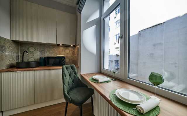 EasyGuest U Niic im Burdenko Apartments