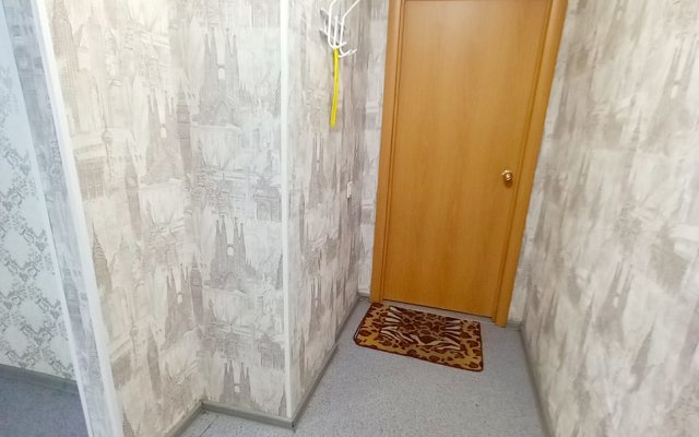 Na Volochaevskoy 14 Apartments