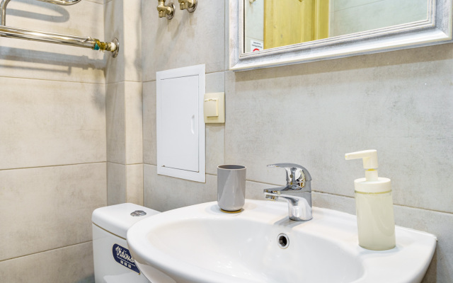 Апартаменты GOOD NIGHT на Карташова 31в