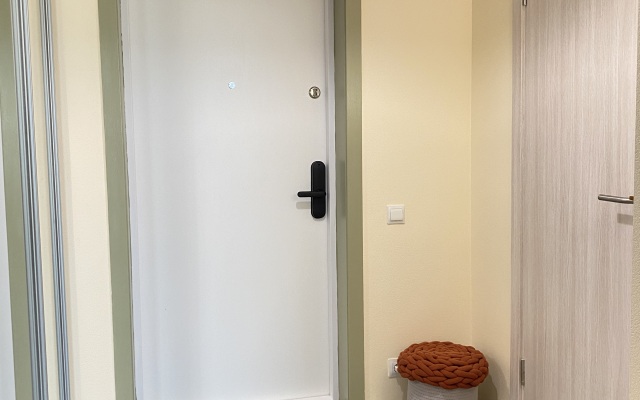 Uyutnaya studiya na Ozernoy 44 Flat