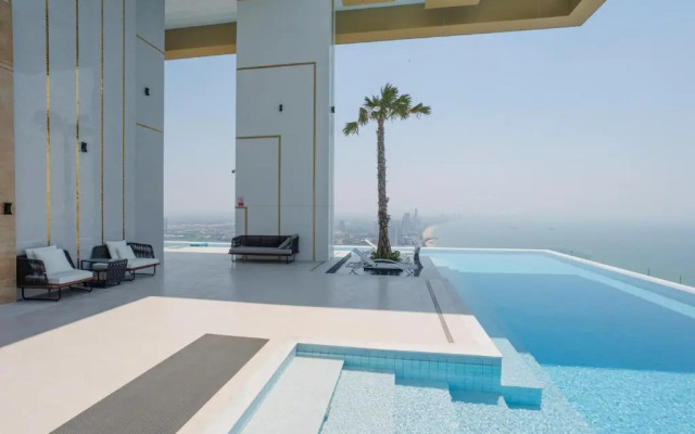Copacabana Jomtien Beach Apartments
