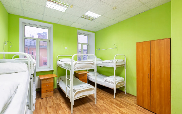 Vremya gostey Hostel