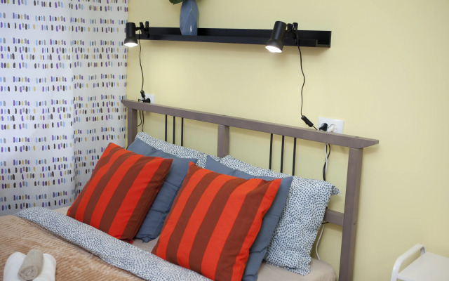 Квартира Серафимовича 1/4-6