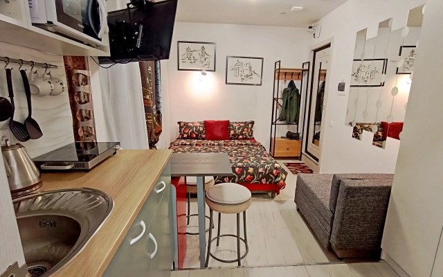 V Tsentre Sankt-Peterburga Flat
