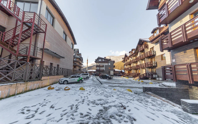 Апартаменты Red Apartments Розмарин Бренден