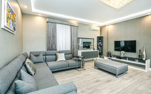 Апартаменты Luxury Apartment on Baku in Nizami street