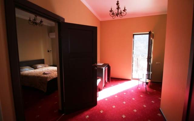 DzhaNat Hotel