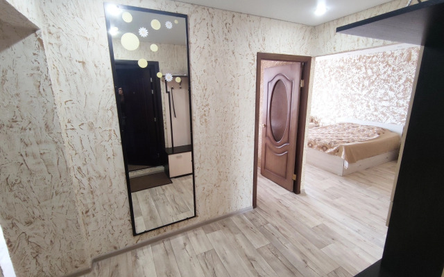 2-Komnatnyye Lyuks Apartment