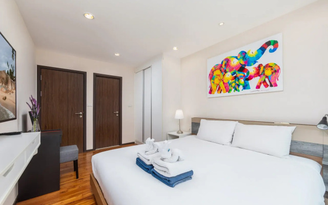 Suite Selayar Rawai Beachfront Title Condo Apartments