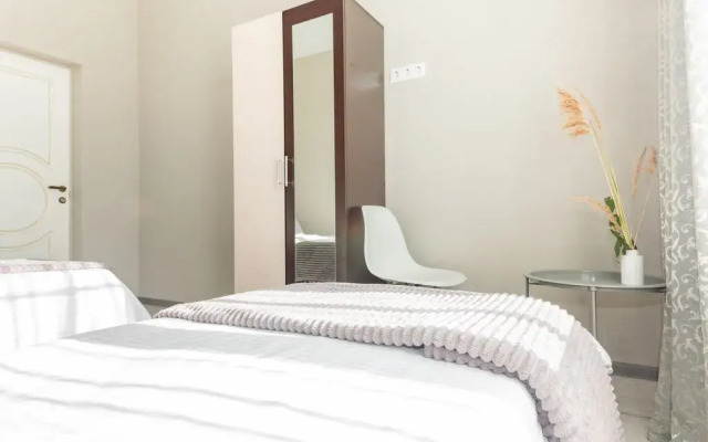Pervy Solnechny Guest House