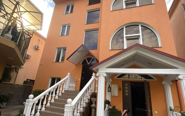 Nadezhda rooms Guest House