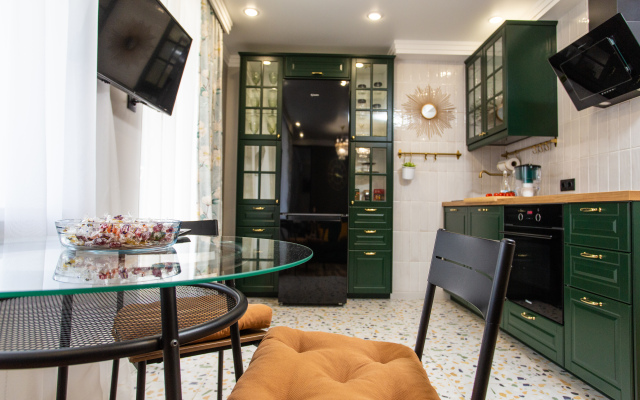 Apartamenty  Vgostiomsk Komfort. Dva Razd. Spalnykh Mesta Apartments