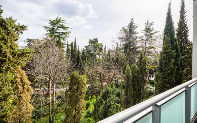 Апартаменты Роскошная квартира Классика с видом на парк