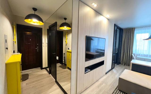 Apartamenty Silver Ot Cityrent s vidom na ploshad