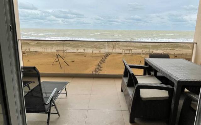 Апартаменты Золотые Пески