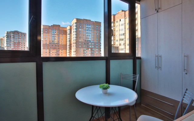 Апартаменты на проспекте Космонавтов 61