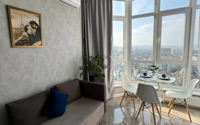 Krasivaya V Tsentre Na 20 Etazhe Flat