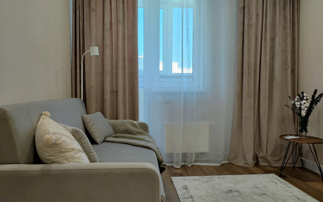 Uyutnaya kvartira v Oblakakh 2 Flat
