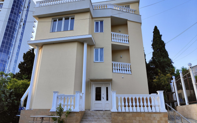 Апартаменты В центре Сочи