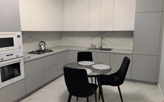 Na Marata 1 Flat