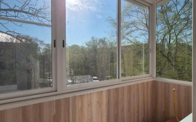 Na Oktyabryskom 38 Flat