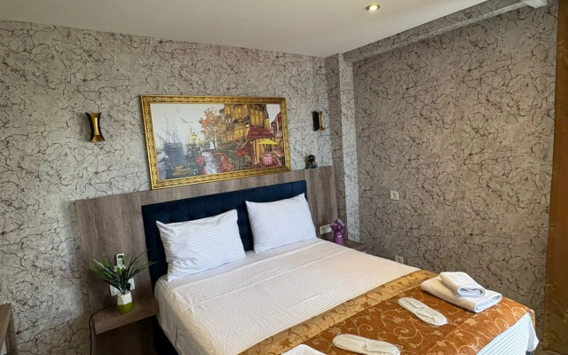 Peker Hotel