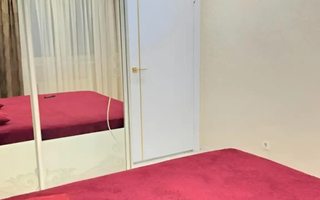 Квартира Двухкомнатная в Элитном Доме