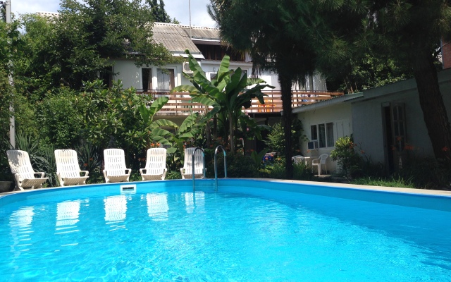 Okeanik Guest house