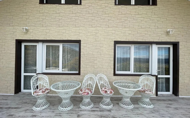 Частный дом дуплекс с красивым видом