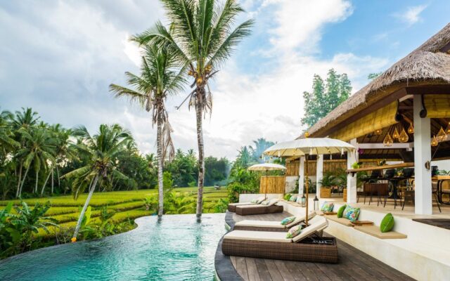 Вилла Calma Ubud Suite & Villas