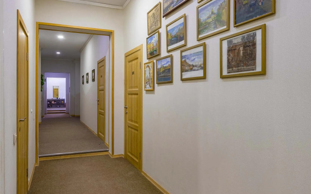Aleksandr Hotel
