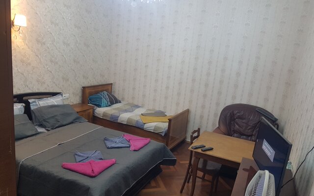 Romson Hotel Guest House