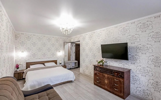 Na Ulitse 40 Let Oktyabrya 4 Flat
